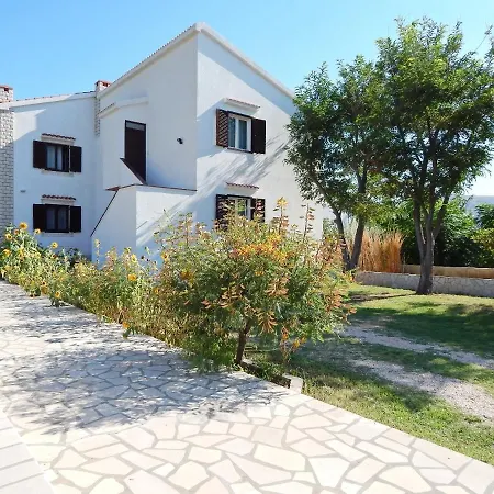 Luce - Family Friendly & Parking Appartement *
