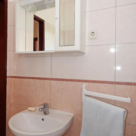 Luce - Family Friendly & Parking Apartmán
