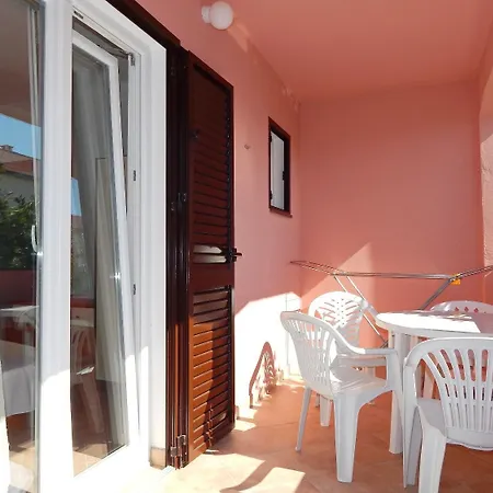 Luce - Family Friendly & Parking Appartement