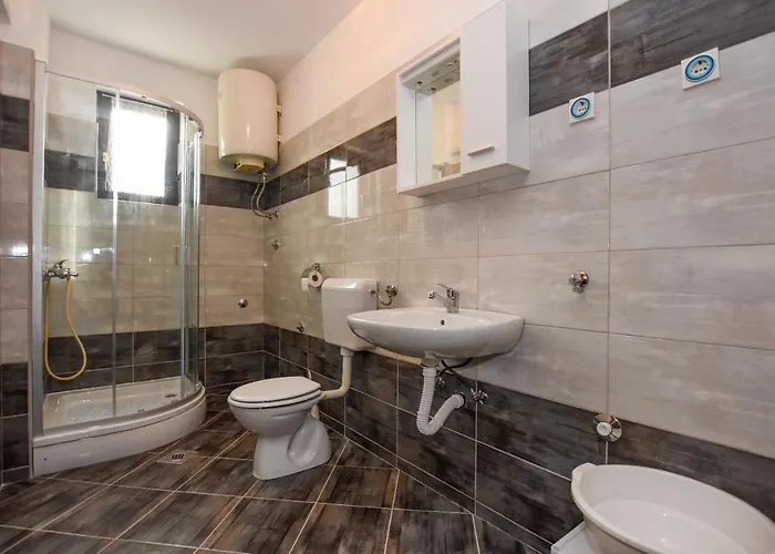 Luce - Family Friendly & Parking Appartement
