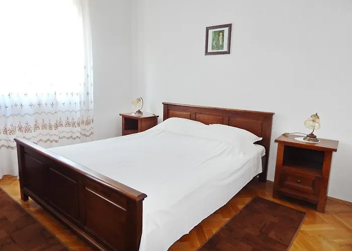 Luce - Family Friendly & Parking Appartement *