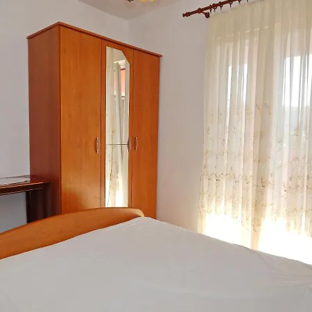 Luce - Family Friendly & Parking *