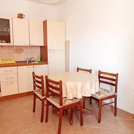 Luce - Family Friendly & Parking *